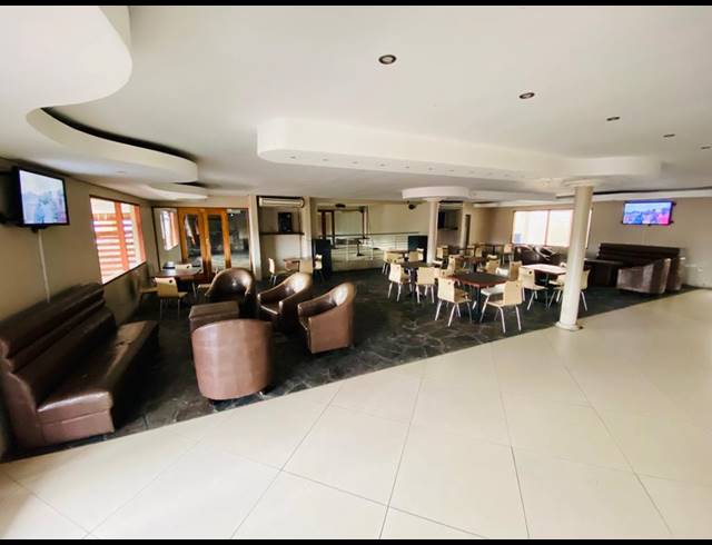 243M² BUSINESS FOR SALE IN KANYAMAZANE